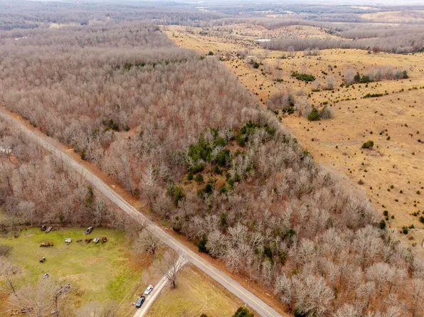 9412 County Road 9780, Koshkonong, MO 65692