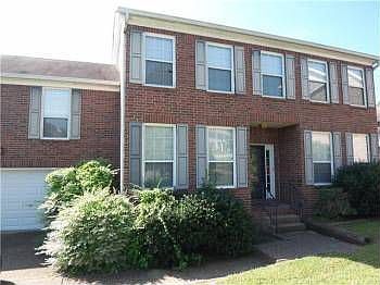 2nd image of 708 Gleniris Ct