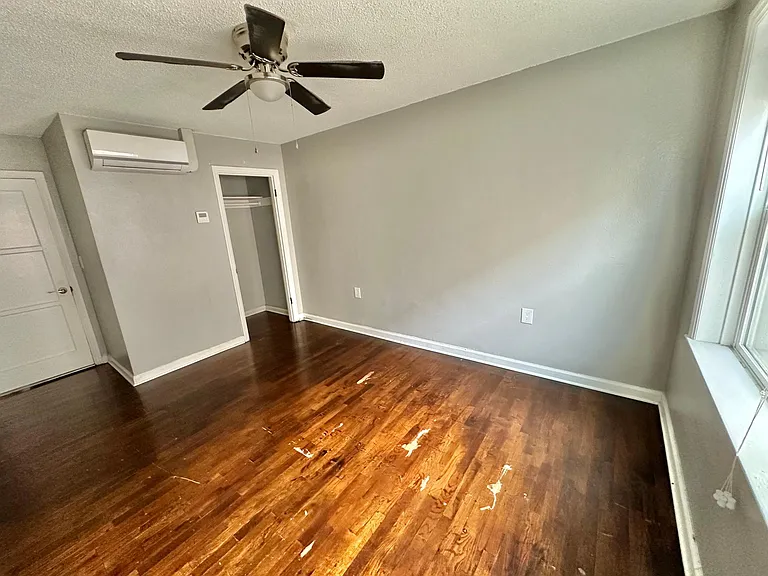 108 N 4th Ave #6 — Photo 5