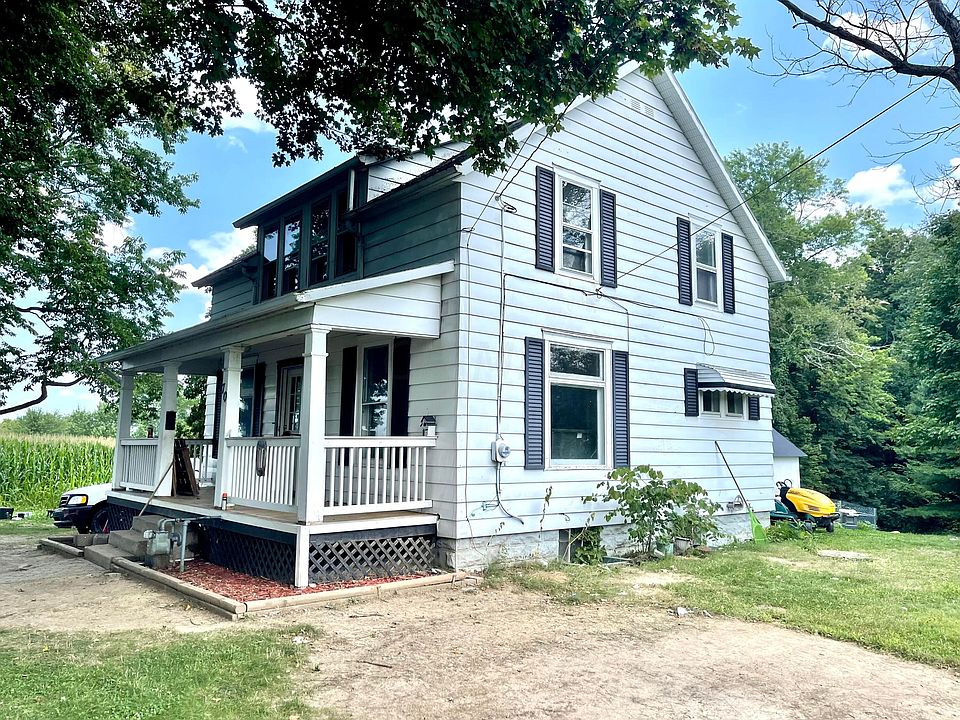 1st image of 70 Maple St