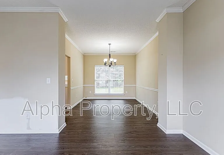 8 Cotter Ln — Photo 4
