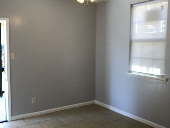5th image of 3022 Republic St