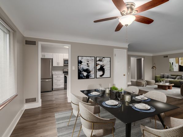 19333 Van Aken Blvd APT 210