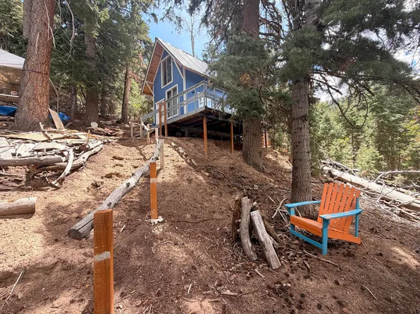 3280 E Bonnie Green Dr, Alton, UT 84710
