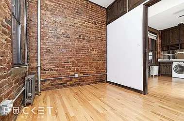 Rented by PocketBroker Inc