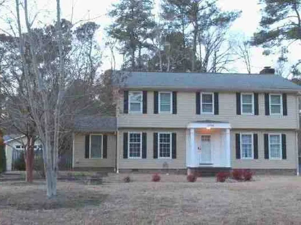 3708 Gloucester Rd, Rocky Mount, NC 27803