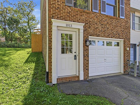 2nd image of 1013 Cottonwood Ct