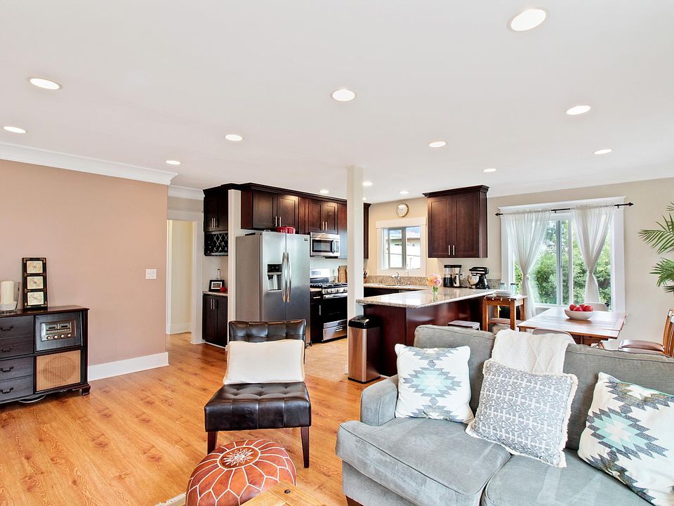 1st image of 138 Roswell Ave
