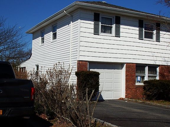 3rd image of 2710 S Saint Marks Ave