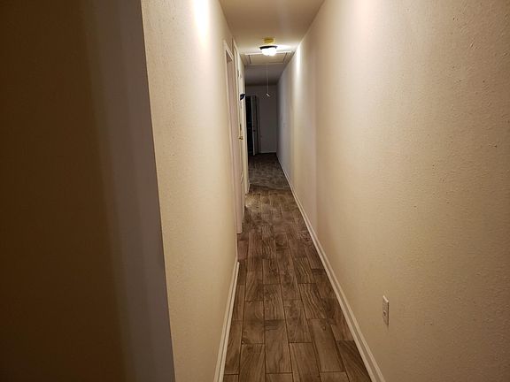 3rd image of 4434 Dale St