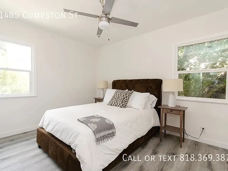 11485 Cumpston St — Photo 11