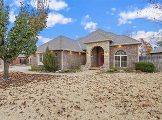 16400 Ernest Ct, Edmond, OK 73013