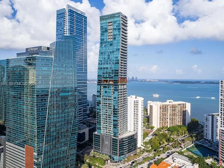1451 Brickell Ave #2706 — Photo 1