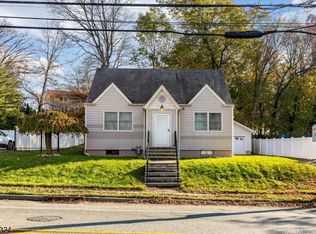 110 Alps Rd, Wayne, NJ 07470