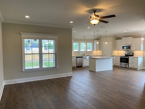 2nd image of 4007 Lu Ln