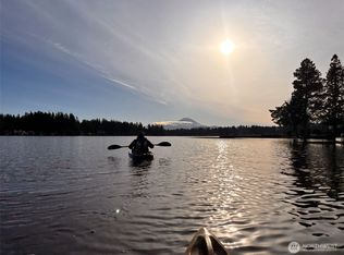 1111 Lake Sawyer Island, Black Diamond, WA