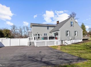 1217 Valley Rd, Pasadena, MD 21122