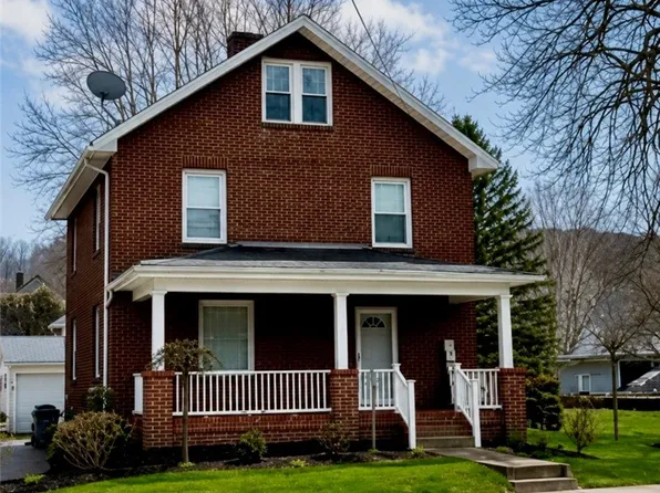402 E Lincoln Way, Lisbon, OH 44432