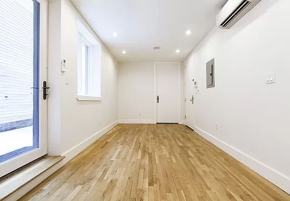 3rd image of 773 Lexington Ave Front 1