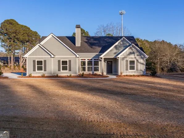 123 Hidden Meadows Dr, Gay, GA 30218