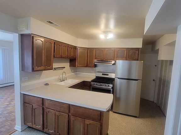 4th image of 7345 S Kedzie Ave #1E