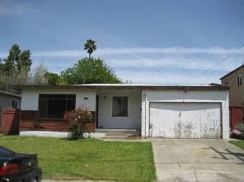 22628 Orion St photo 1