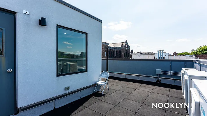 Rented by Nooklyn NYC LLC | media 25