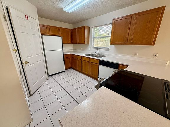 2nd image of 573 Florosa Ct