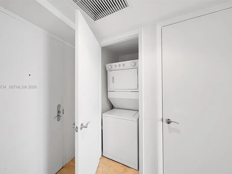 1800 S Ocean Dr #1809 — Photo 13