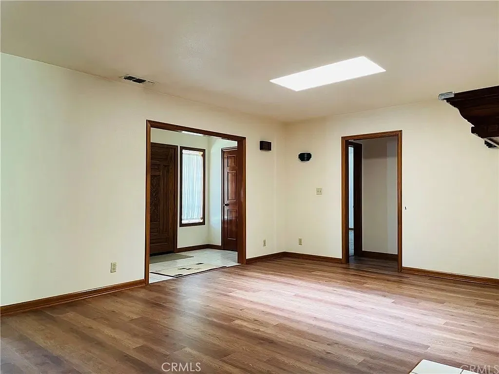 4 bed, 2.5 bath, 2669 sqft, $5,500 — Photo 4