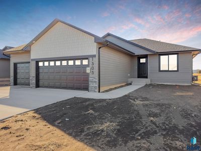 1305 N Mae Pl, Tea, SD, 57064