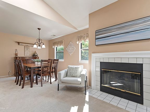 5th image of 2878 Meadow Ln Unit Z2