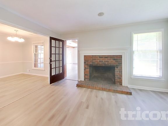 4th image of 33 Eva Ln