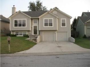 12505 Nelson Ln, Kansas City, KS 66109