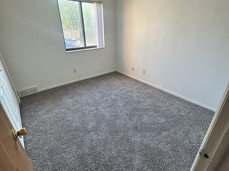 772 S Saginaw St #205 — Photo 7