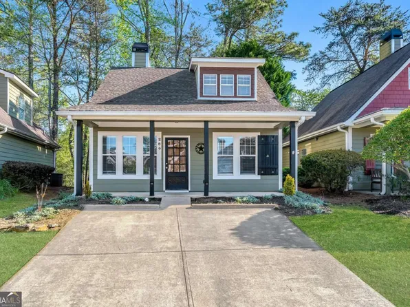 204 Lakeside Dr, Waleska, GA 30183