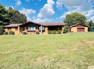 1692 Liberty Rd, Columbia, KY 42728