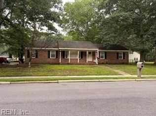 4116 Emberhill Ln, Chesapeake, VA 23321