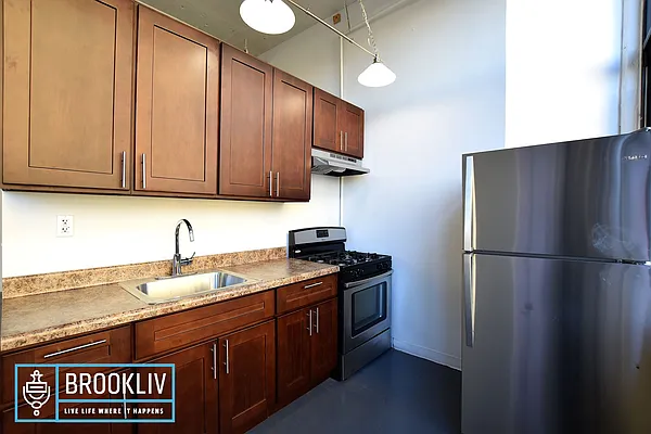 Rented by null | media 13