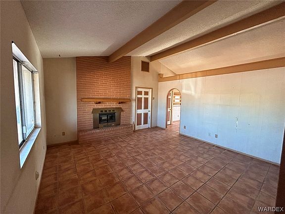 4th image of 4390 Calle Viveza