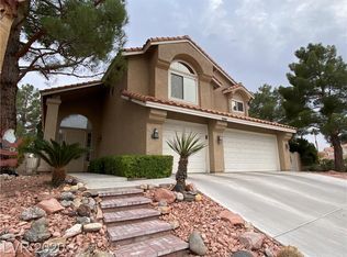9525 Scenic Sunset Dr, Las Vegas, NV 89117