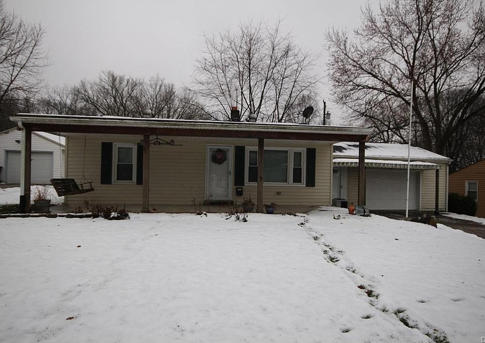 1st image of 28 E Bryant Ave