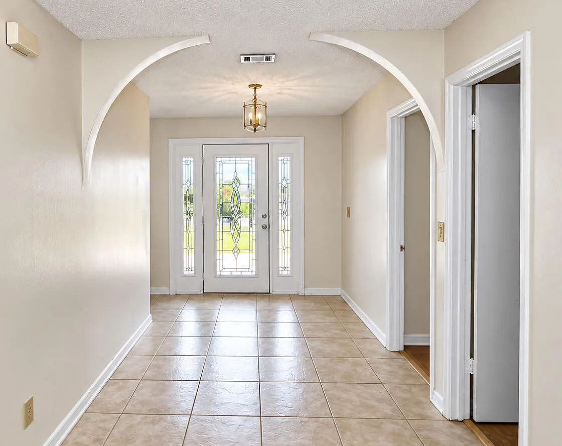 2 bed, 2.5 bath, 1962 sqft, $2,900 — Photo 3