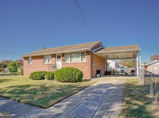 157 S Poplar St, Gibbstown, NJ 08027