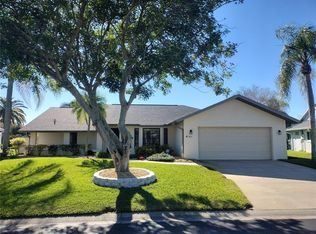 3215 Meadow Run Dr, Venice, FL 34293