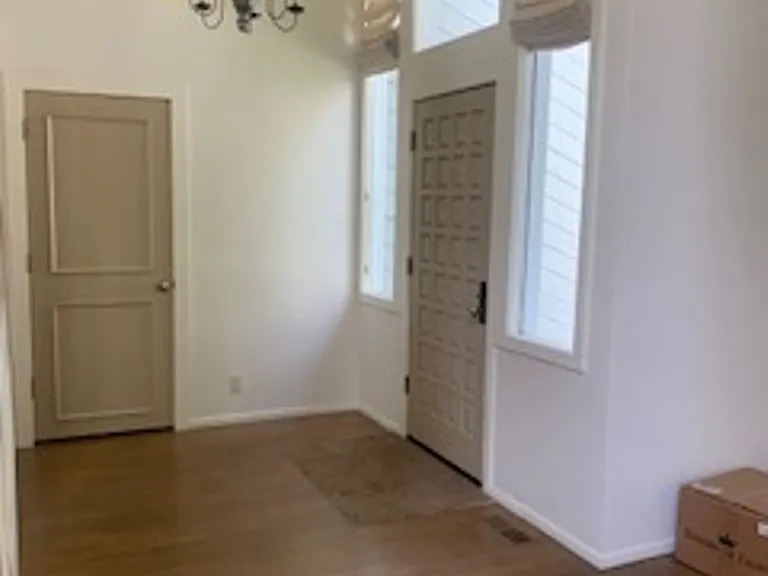 111 Mayleaf Rd — Photo 10