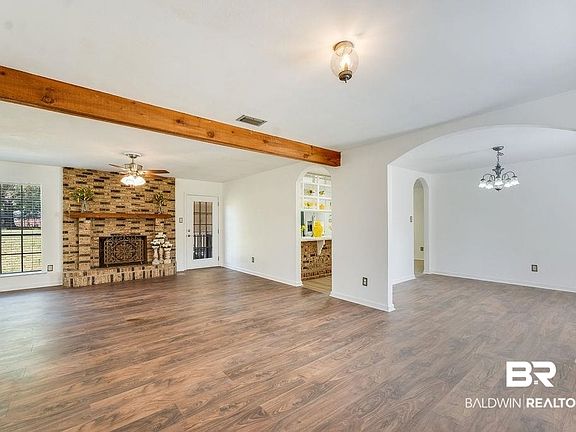 5th image of 8134 Brunson Ave