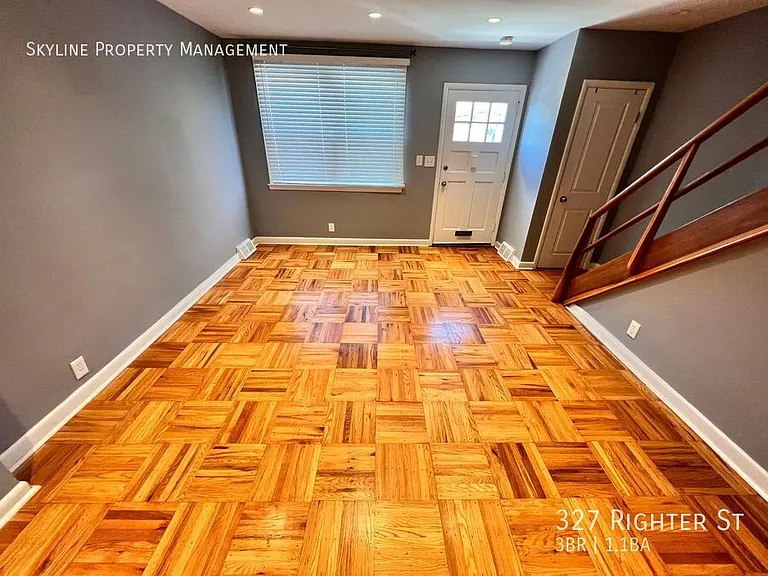 327 Righter St — Photo 6
