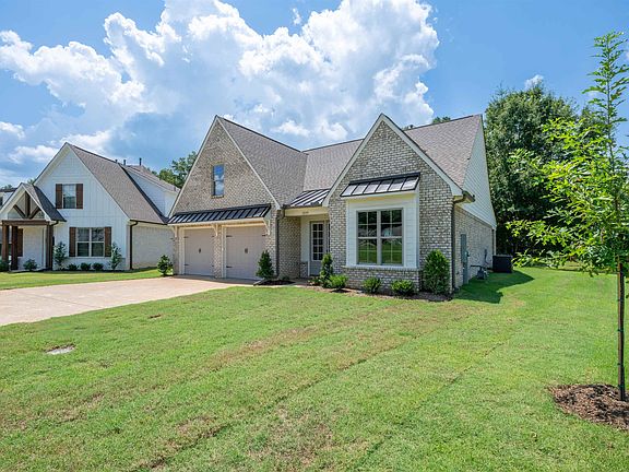 2nd image of 12155 Sugar Magnolia Loop S