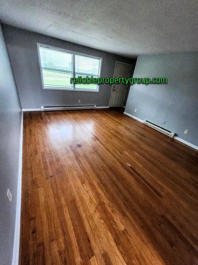 New Listing in Fort Wayne — Photo 4